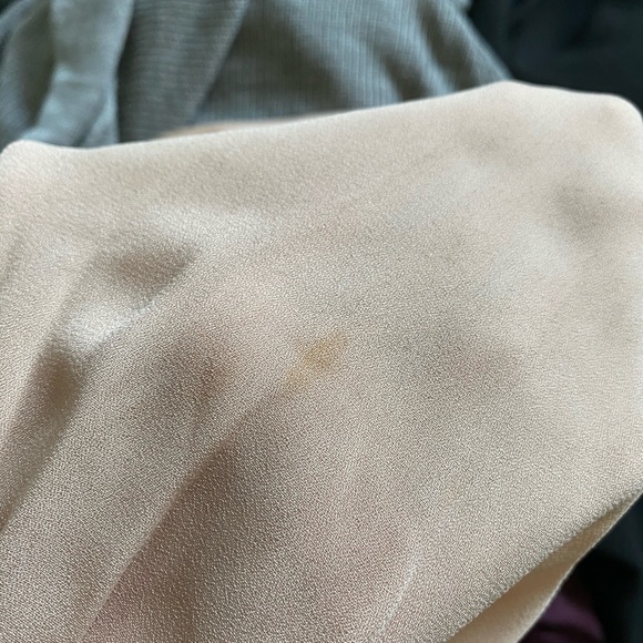 Pink Urban Outfitters off the shoulder top - Picture 3 of 3